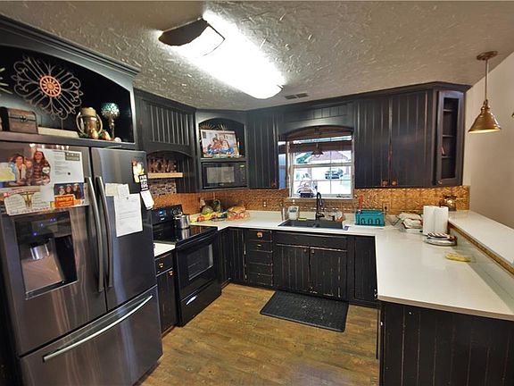 4th image of 1440 Whippoorwill Dr
