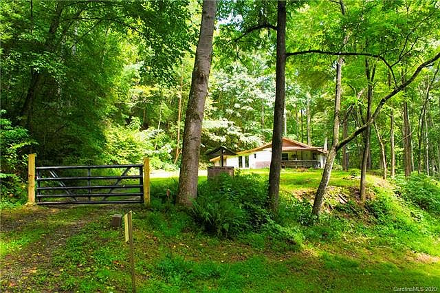 1st image of 296 Summer Rain Dr