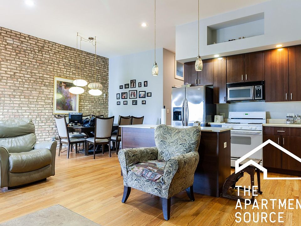 1st image of 2358 N Clybourn Ave #2F