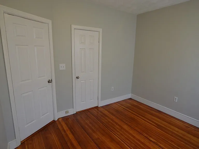 28 Taft St #2 — Photo 7