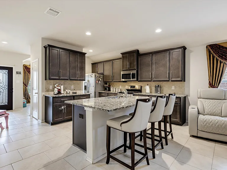 4515 Terrazza Verde Dr — Photo 7