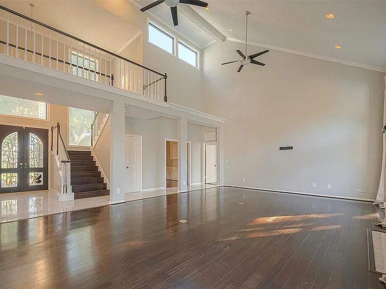 15714 Sylvan Lake Dr — Photo 9