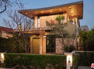 366 Huntley Dr, West Hollywood, CA 90048