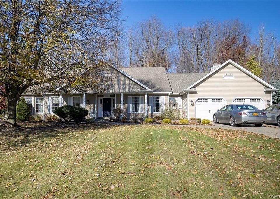 1st image of 8388 Black Walnut Dr