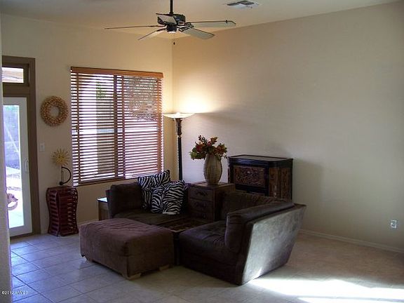 5th image of 1036 E Amberwood Dr