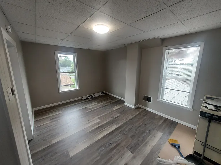 44 Hazle St #2 — Photo 4