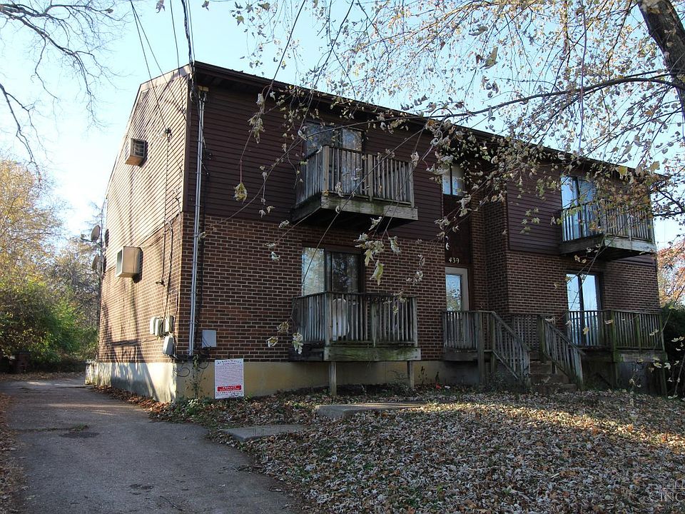 1st image of 439 Pedretti Ave