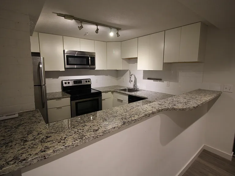 2 bedroom, LL