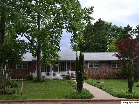 2nd image of 6413 Robinhood Ln NW
