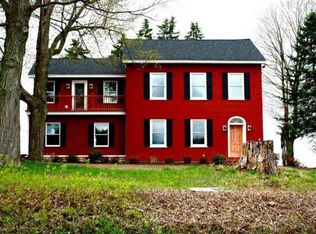 1982 W Glenville Rd, Amsterdam, NY 12010