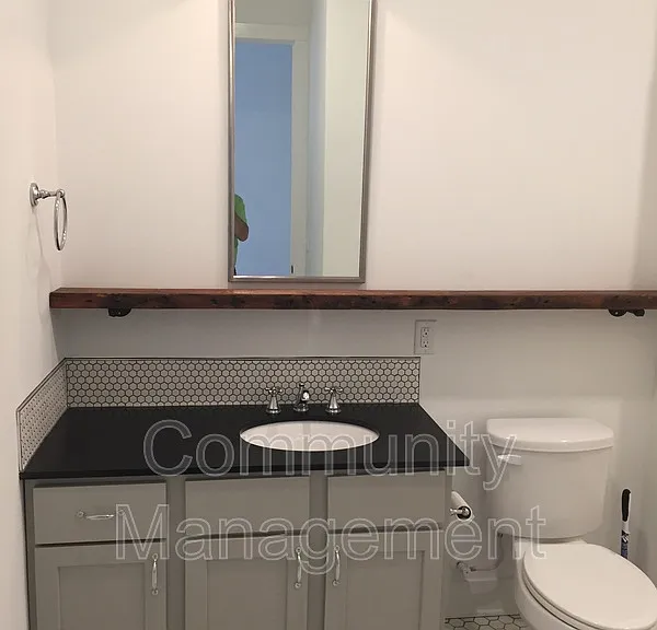 255 E Boyd Dr #111 — Photo 6
