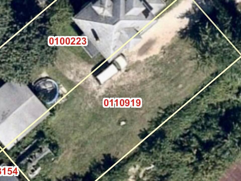 1st image of 60 Etling Ave