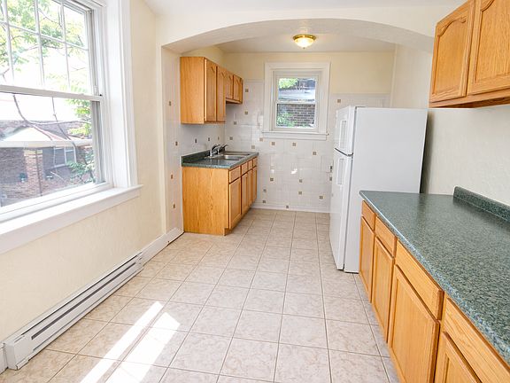 1 Bed/1 Bath - Unit 12