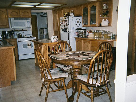 3rd image of 5894 Sierra Dr