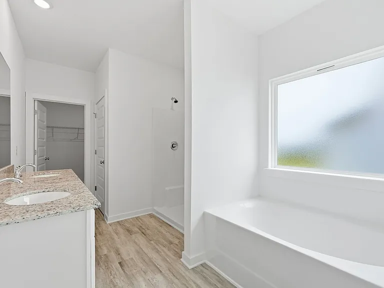 213 Huckleberry St — Photo 19