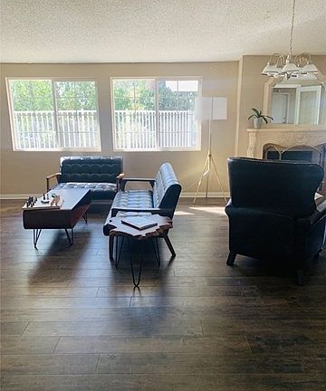 2nd image of 20565 Califa St