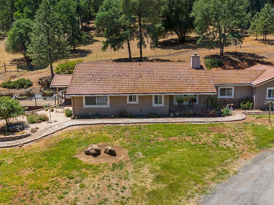 1st image of 21998 Iron Horse Dr