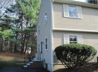 40 Boxford Rd #B, Rowley, MA 01969