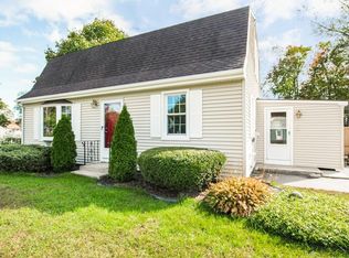 55 Walnut St, Oxford, MA 01540
