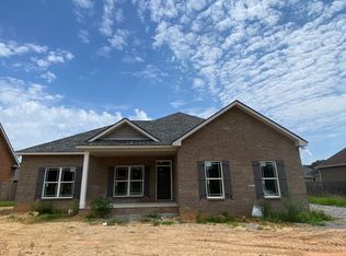 108 Riley Creek Rd, Tullahoma, TN 37388