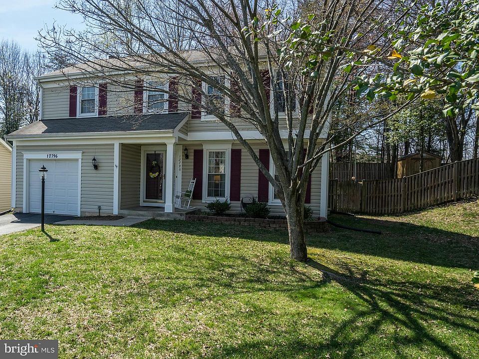 1st image of 12796 Valleyhill St