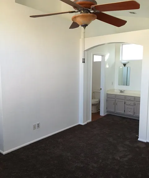 3711 W Redfield Ln — Photo 7