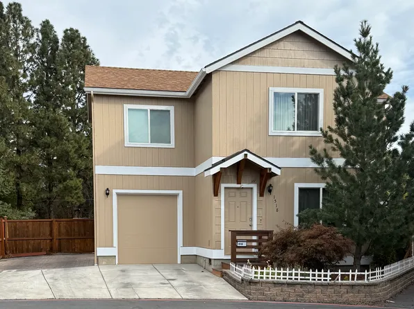 1518 NE Frank McClean Ct, Bend, OR 97701