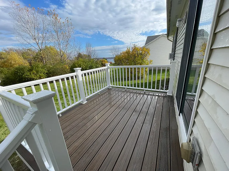 Bay Heights Cir — Photo 42