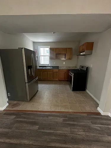 186 N 17th St #2 Photo 1