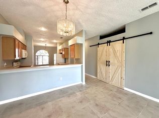 172 Club Villas Ln, Kissimmee, FL 34744