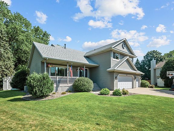 3rd image of 1416 Pinefield Ct