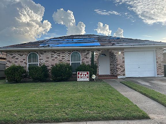 3rd image of 8 W Blue Ridge Ct