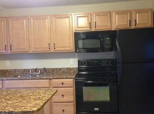 858 Bernon St #2, Woonsocket, RI 02895