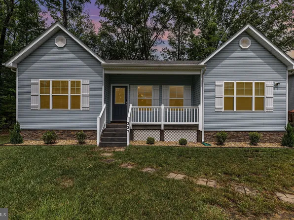 237 Nicholson Dr, Colonial Beach, VA 22443