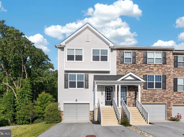 1876 Boulder Dr, Downingtown, PA 19335