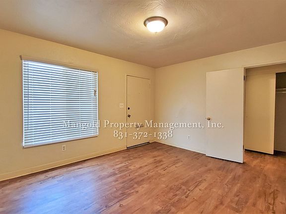 4th image of 1211-1221 La Salle Ave #A
