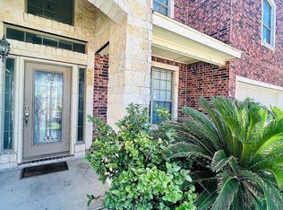 1913 Kingfisher Ln, Mission, TX 78572