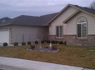 1808 W 28th Ave, Kennewick, WA 99337