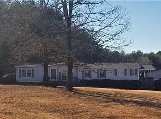 135 Buffalo Rd, West Union, SC 29696