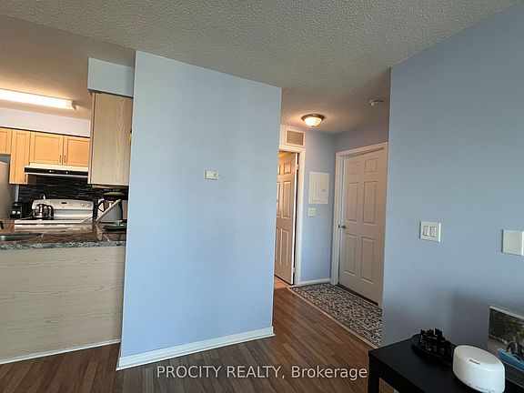 5th image of 5508 Yonge St #2308