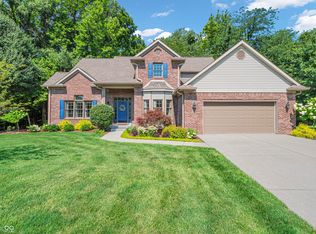 607 Ridgeway Ct, Crawfordsville, IN 47933