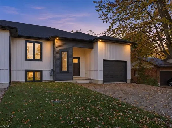 157 Davis St #1, Southwest Middlesex, ON N0L 2N0