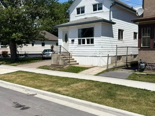 30 5th St, Welland, ON L3B 4Z5
