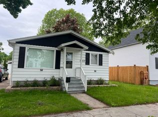 1153 Daggett St, Marinette, WI 54143