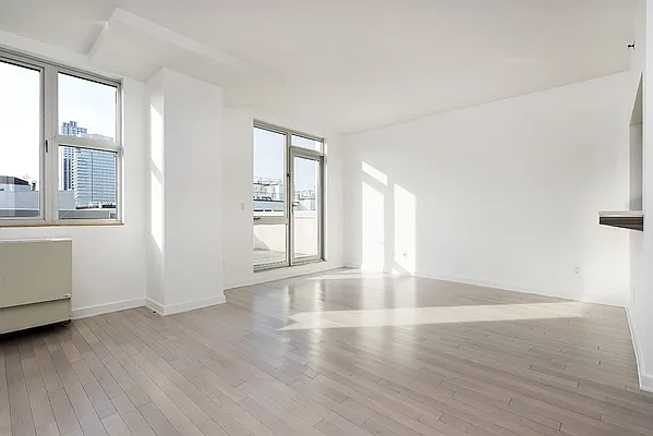 Rented by Bold New York | media 12