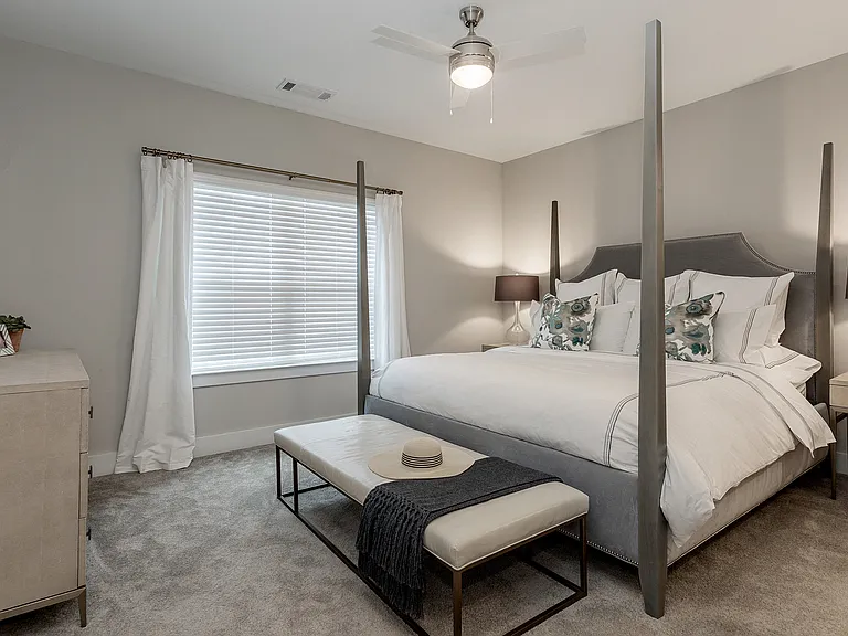 Annandale Apartment Homes — Photo 10