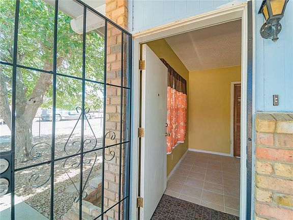 3rd image of 5532 Norwood Ct