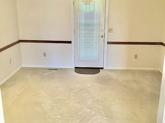 5th image of 119 Mac Afee Ln
