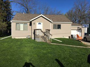 105 2nd Ave NE, Kasson, MN 55944