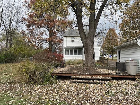 3rd image of 631 Hill Ave
